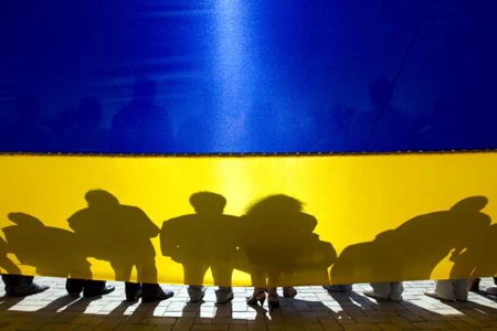 Боротьба за Україну: за чий рахунок?