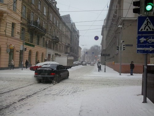 Львів у снігу