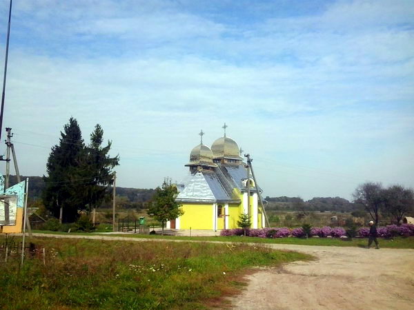 Церква у Завадові