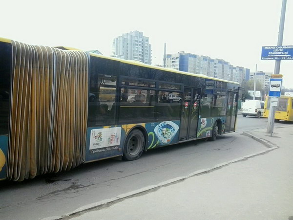 Нічні автобуси