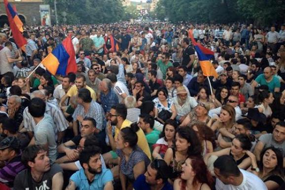 Протести в Єревані