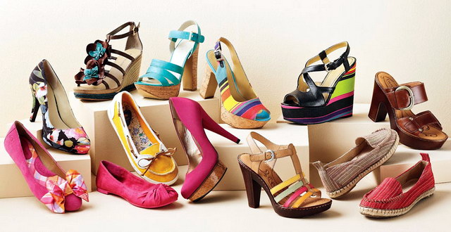 Скільки пар взуття потрібно жінці для повного щастя?