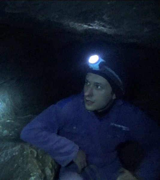 Воробус у печері Млинки