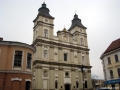 Катедра в центрі міста