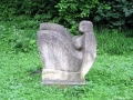 Скульптура з каменю у курортному парку