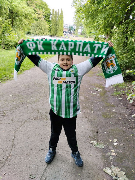 Карпати програли Зорі
