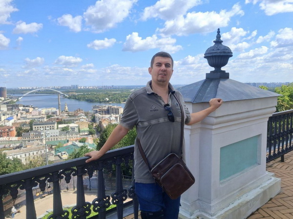 Вірші Артема