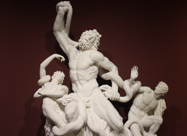 Лаокоон та його сини