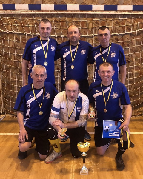 Випускники ЛНУ Випускники ЛНУ